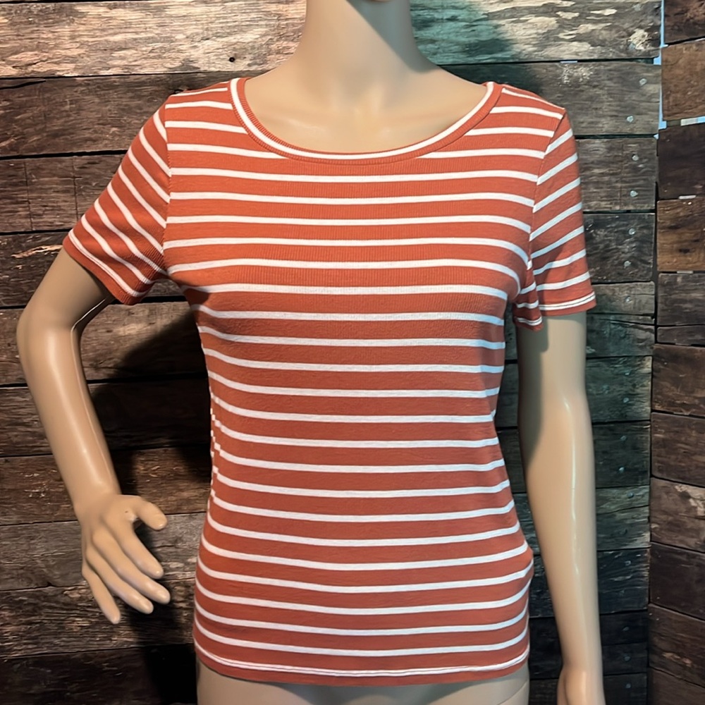 💰BOGO FREE Green Envelope Striped Knit Top - Picture 2 of 6